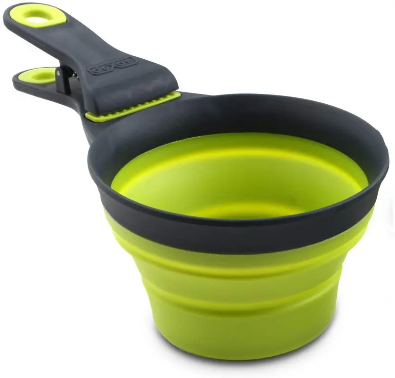 Bol de comida para mascotas plegable KlipScoop de Dexas