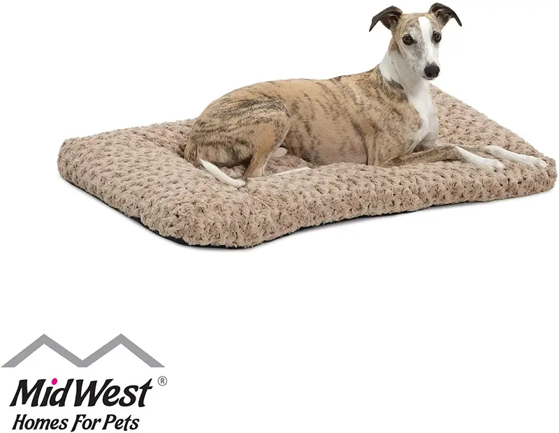 Camas de mascotas para perros y gatos Quiet Time Deluxe Ombre; cómoda felpa sintética para perros y gatos