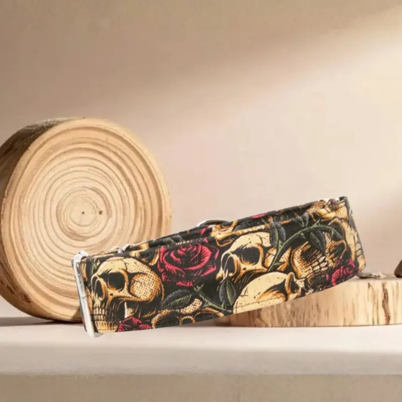 Collar Calaveras y Rosas
