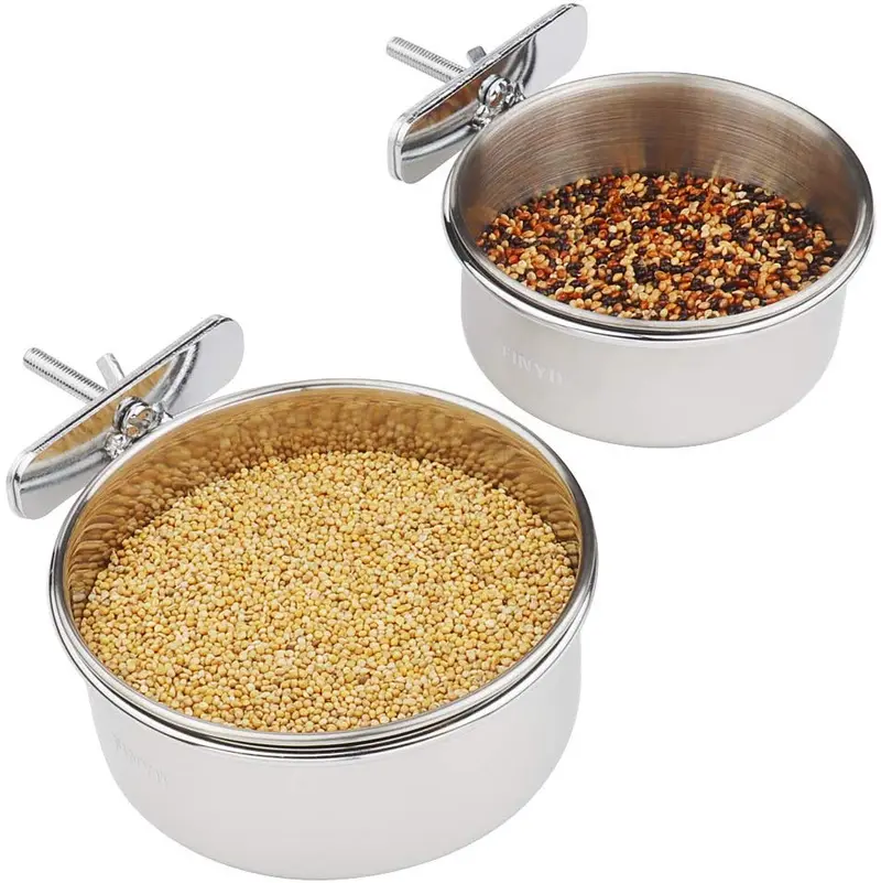 FinYii - Juego de 2 tazas de alimentación para loros con abrazadera de acero inoxidable para cacatúas, conuras, periquitos, loros, guacamayos, pequeños animales