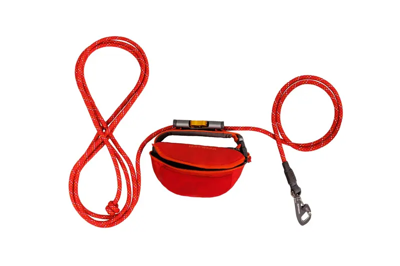 Hitch Hiker® Correa Larga Ajustable en Rojo Grosella (Red Currant) con Sistema de Bloqueo y Manos Libres - Ruffwear