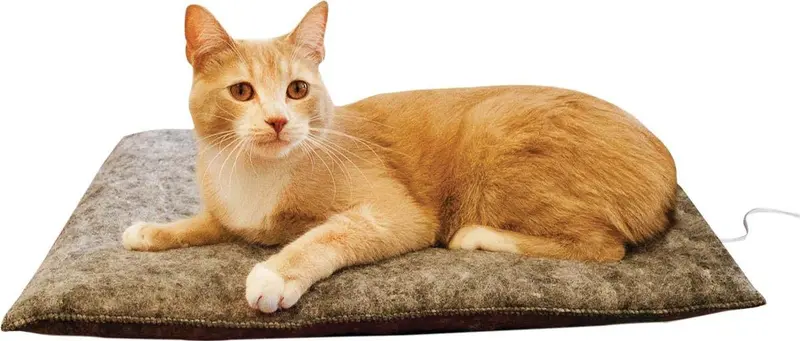 K&H Pet Products Amazin' Kitty Pad - Traps Cat Hair and Dander (Heated or Unheated)