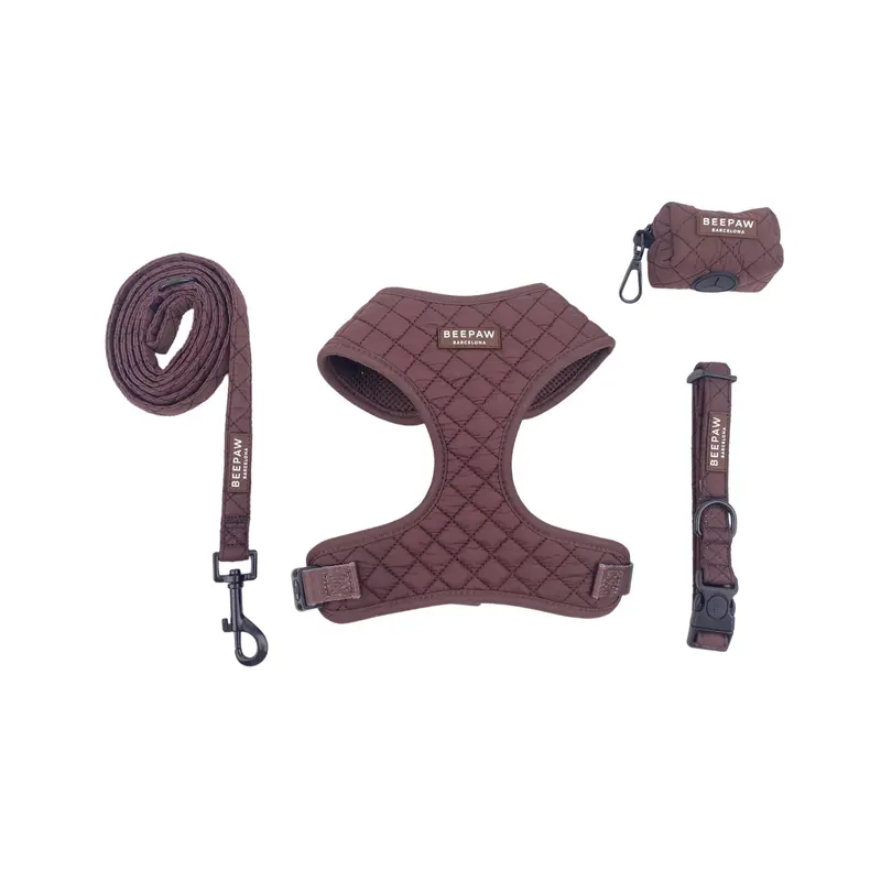 Pack arnés ajustable, collar, correa y portabolsas Quilted Moka