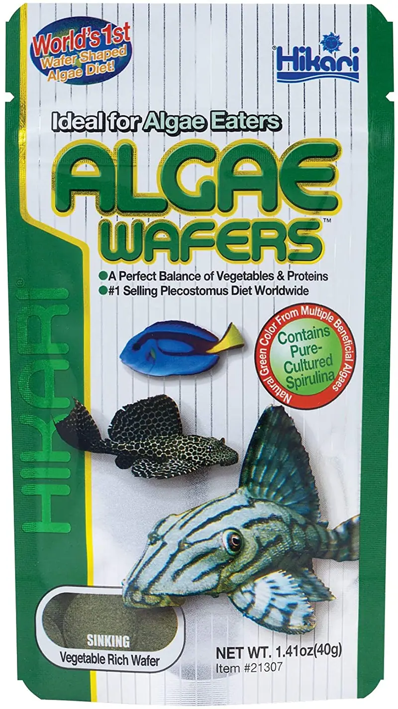 Pequeñas hostias de alga tropical Hikari para alimentar a peces herbívoros del fondo.