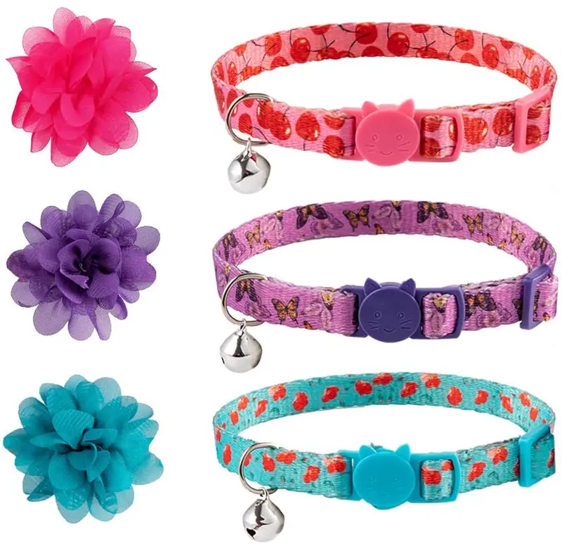 SCENEREAL Collar de gato con lazo de flor, 3 paquetes – Bonito patrón floral de primavera, collares ajustables para gatos gatitos